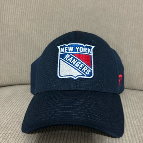 Fanatics Other - New York Rangers fanatic hat size s/m